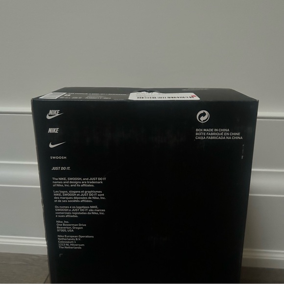 Supreme X NBA Air Forces - Picture 9 of 9